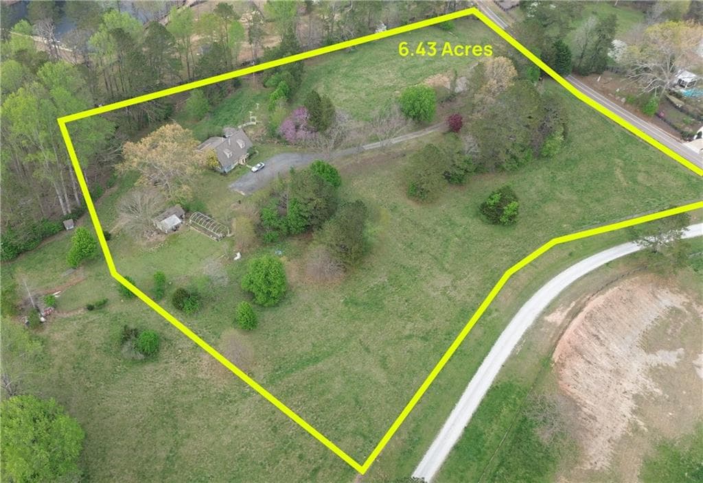 3 bedroom, 1 bathroom single family residence sold at 1800 Liberty Grove Road, Alpharetta, GA 30004