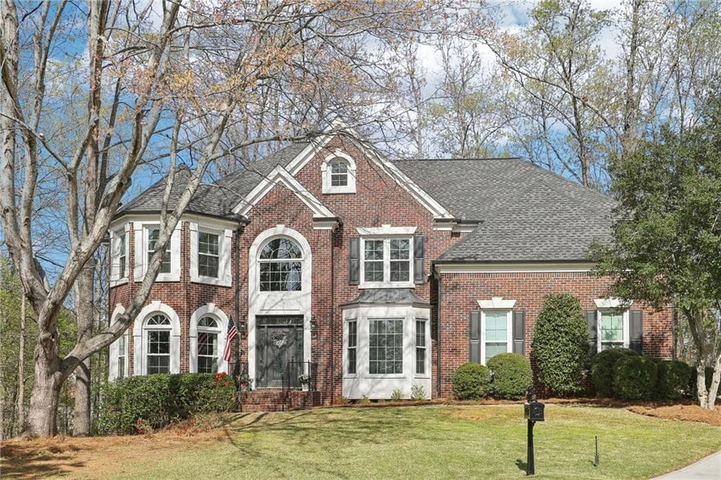 6 bedroom, 5 bathroom single family residence sold at 2405 Castlemaine Court, Duluth, GA 30097