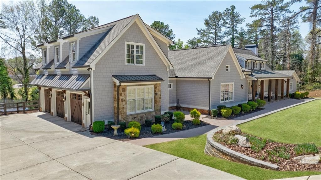 6 bedroom, 6 bathroom single family residence sold at 3680 Sewell Mill Road, Marietta, GA 30062
