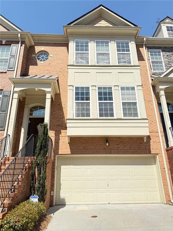 3 bedroom, 4 bathroom townhouse sold at 4621 WEHUNT COMMONS Drive 7, Smyrna, GA 30082