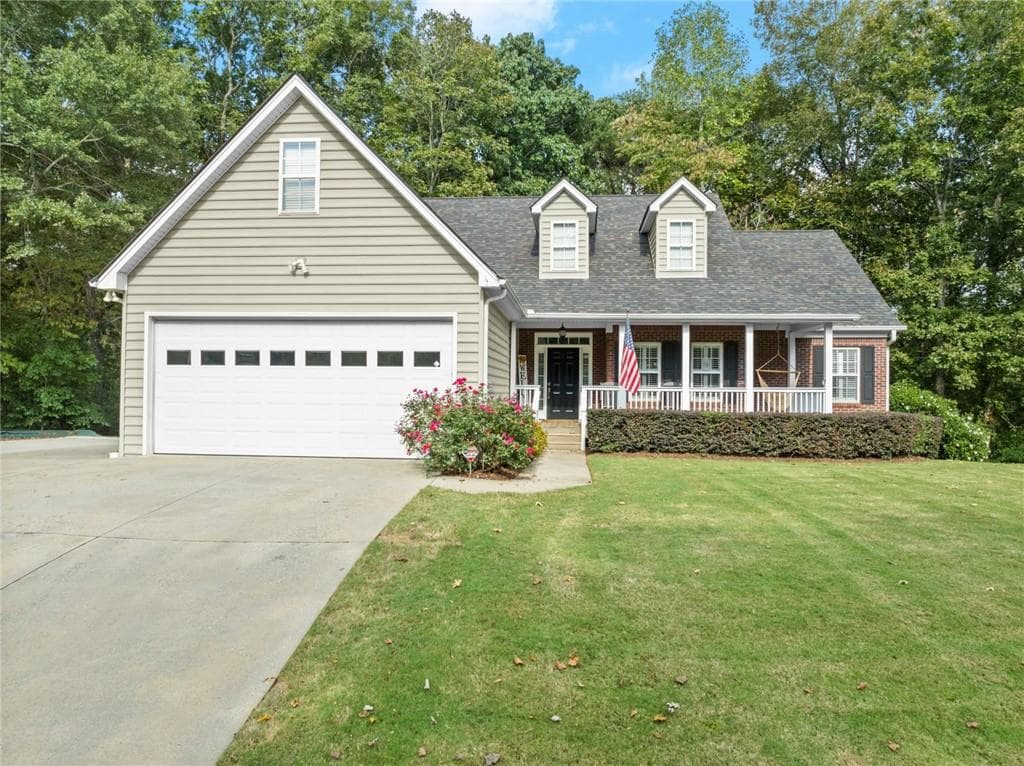 6 bedroom, 3 bathroom single family residence sold at 4626 Babbling Creek Way, Gainesville, GA 30506