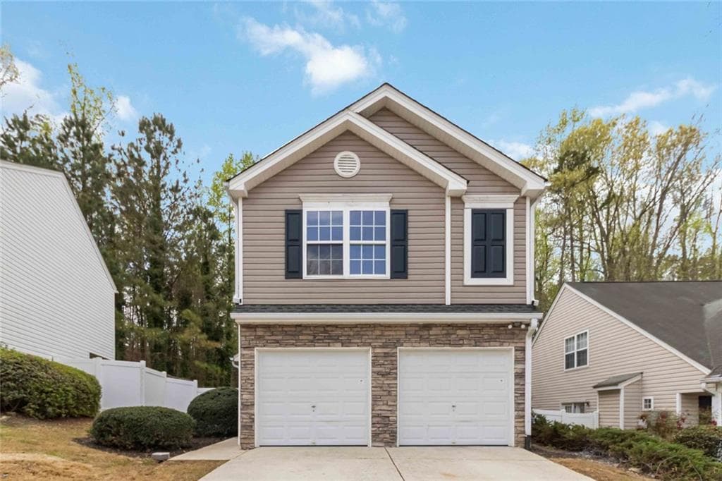 3 bedroom, 3 bathroom single family residence sold at 261 Silver Ridge Drive, Dallas, GA 30157