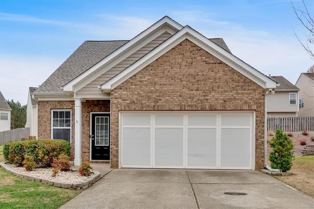 3 bedroom, 2 bathroom single family residence sold at 709 Mountain Laurel Drive, Canton, GA 30114