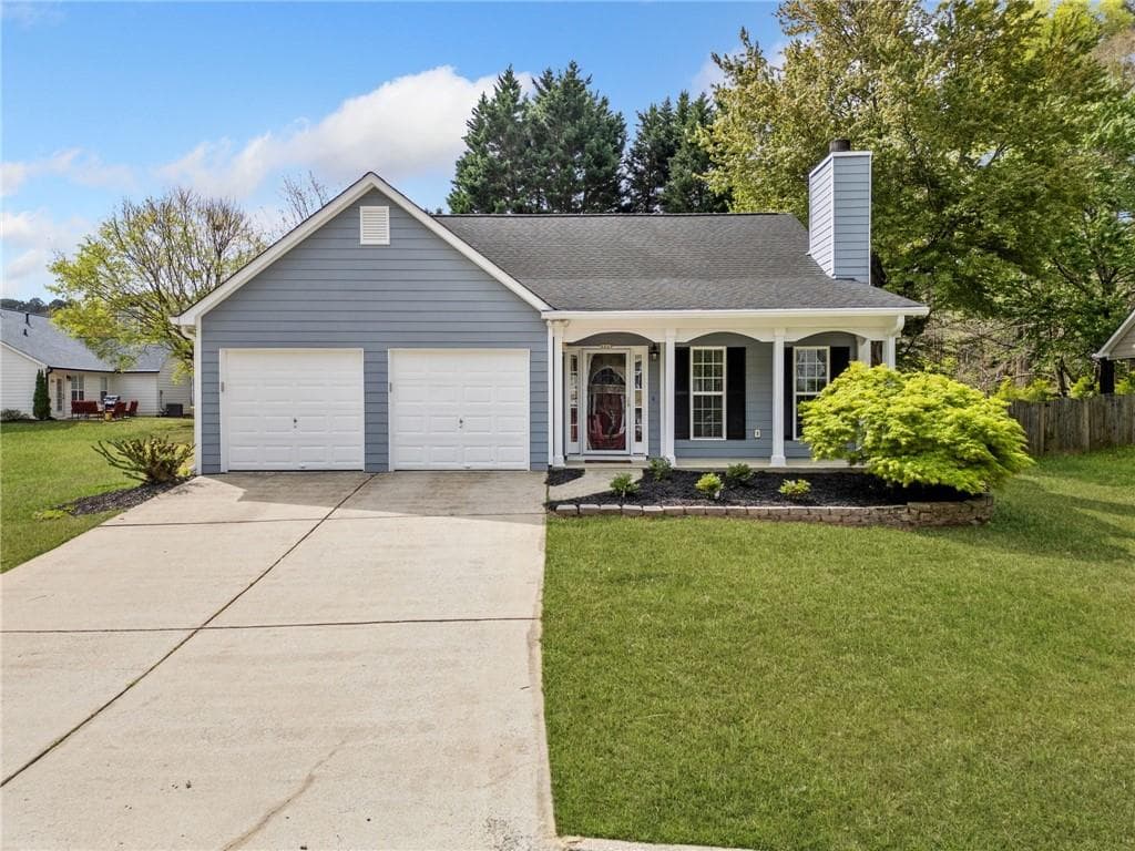 3 bedroom, 2 bathroom single family residence sold at 3227 Grove Trail, Acworth, GA 30101
