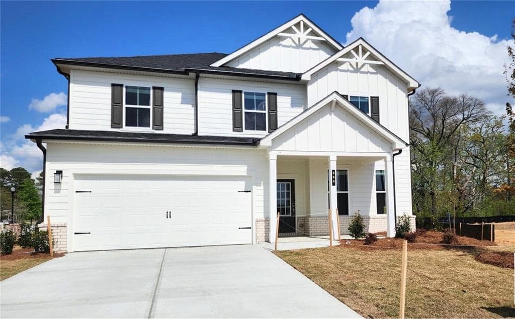 5 bedroom, 3 bathroom single family residence sold at 660 Redhead Way (lot 24), Grayson, GA 30017