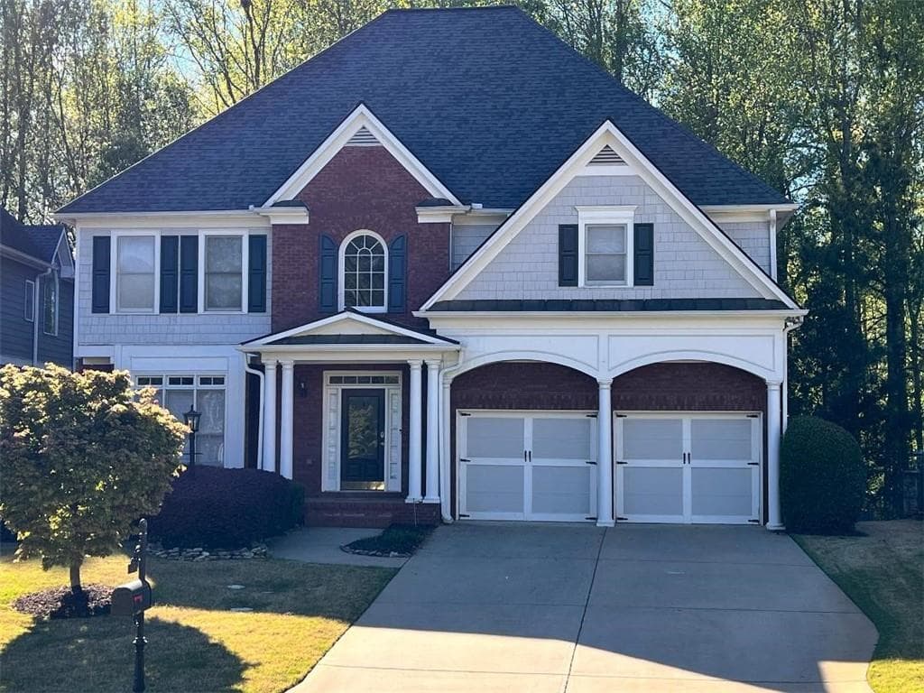 5 bedroom, 5 bathroom single family residence sold at 1658 Lightfoot Circle, Marietta, GA 30062