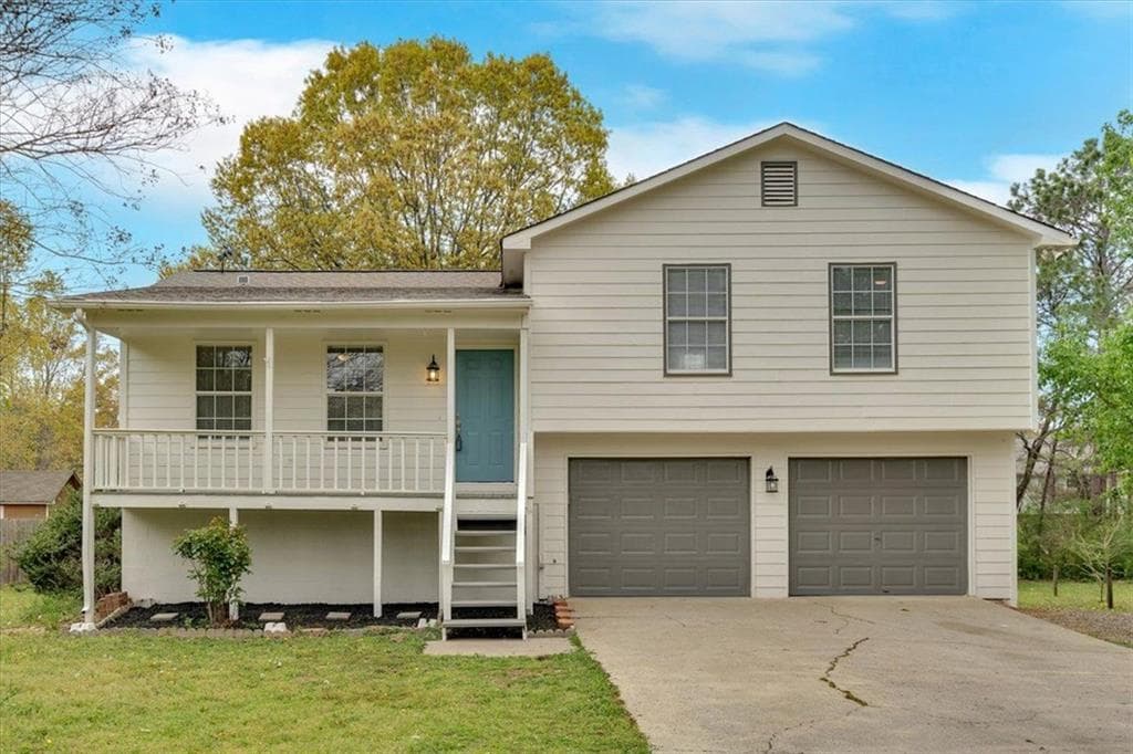 3 bedroom, 3 bathroom single family residence sold at 111 EVERGREEN Trail, Cartersville, GA 30121
