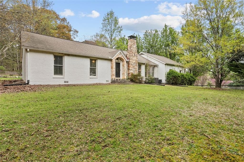 4 bedroom, 4 bathroom single family residence sold at 15310 BIRMINGHAM Highway, Alpharetta, GA 30004