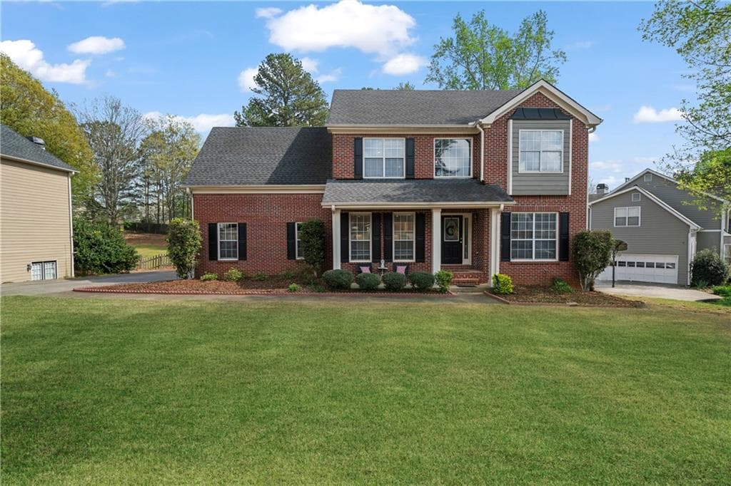 5 bedroom, 4 bathroom single family residence sold at 45 Cherrystone Walk, Suwanee, GA 30024