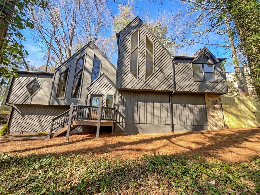 3 bedroom, 3 bathroom single family residence sold at 3248 Holly Mill Run, Marietta, GA 30062