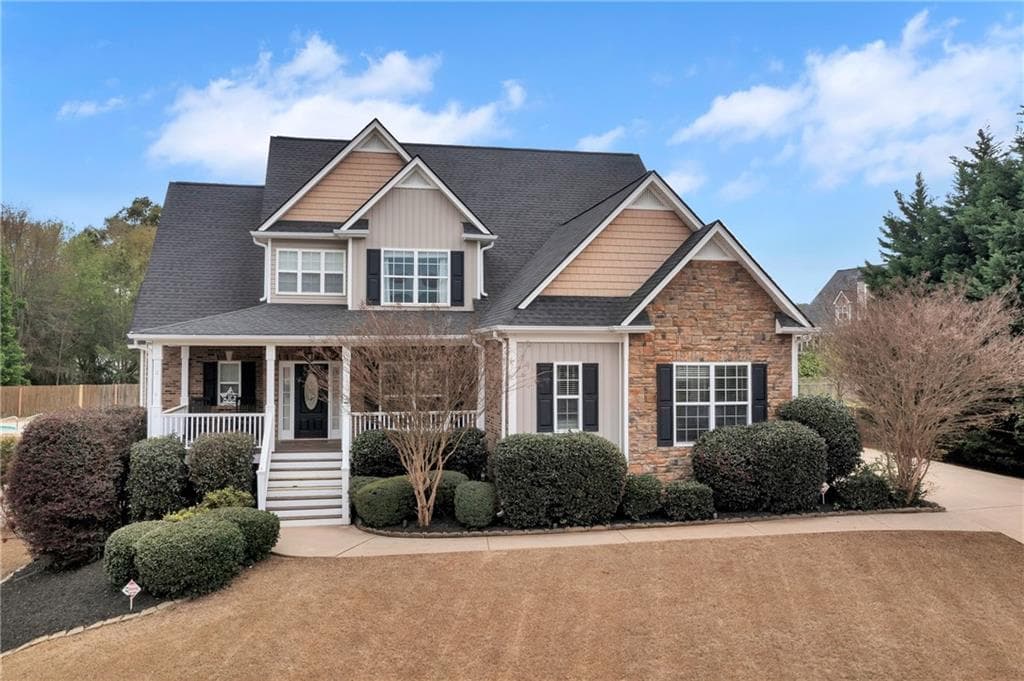 4 bedroom, 5 bathroom single family residence sold at 52 Weatherstone Way, Dallas, GA 30157
