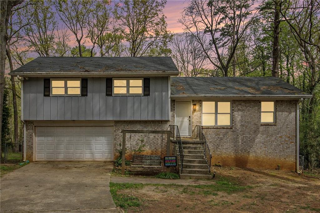 3 bedroom, 2 bathroom single family residence sold at 626 Mincey Court, Stone Mountain, GA 30087