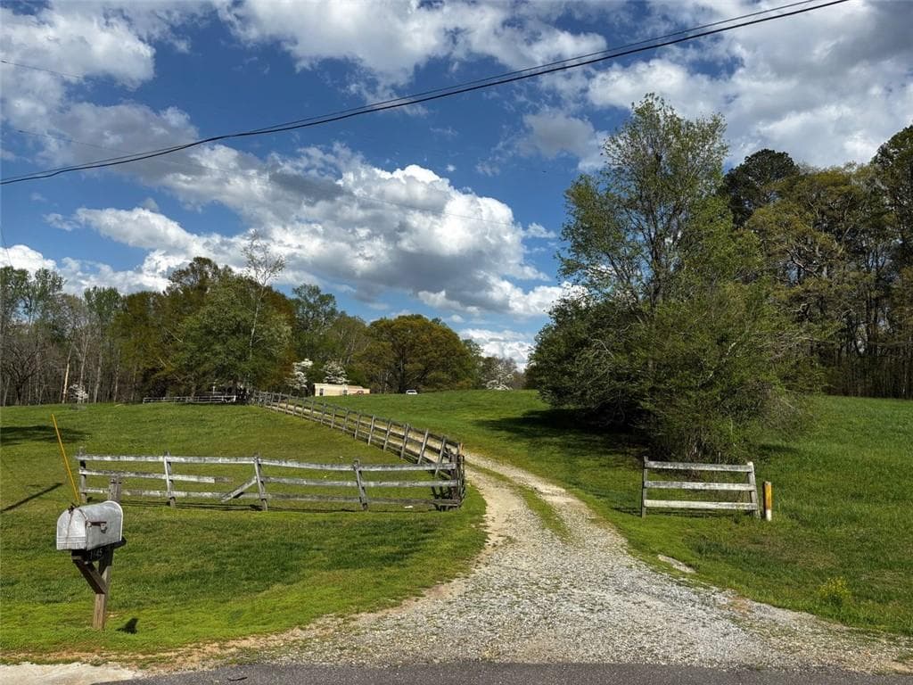 3 bedroom, 2 bathroom single family residence sold at 1645 FRANK BRUCE Road, Dawsonville, GA 30534
