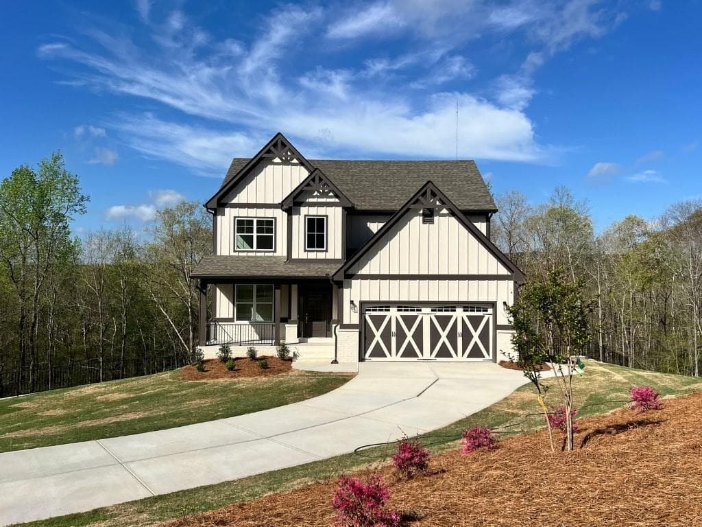 4 bedroom, 4 bathroom single family residence sold at 2664 Alexis Way, Monroe, GA 30656