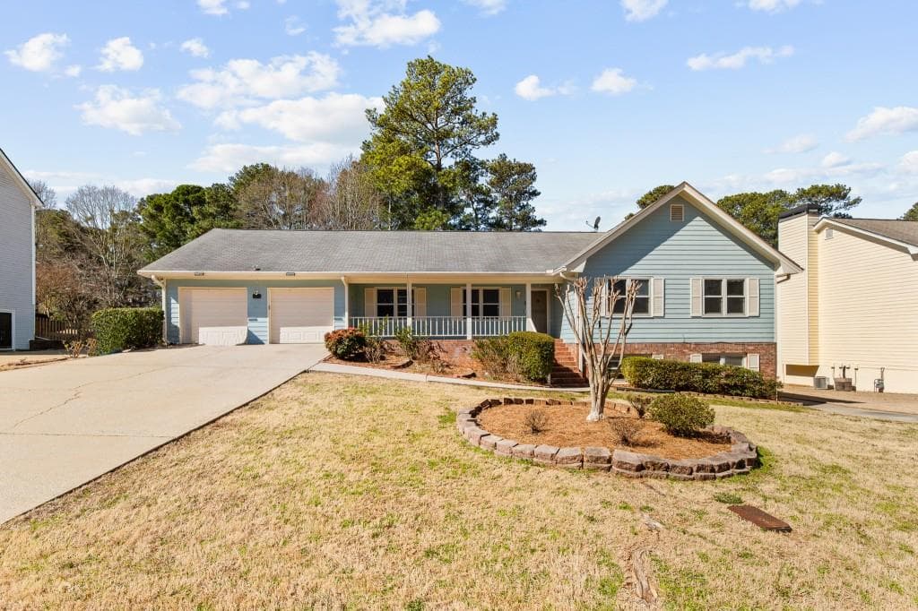 3 bedroom, 2 bathroom single family residence sold at 2003 Graystone Parkway, Grayson, GA 30017