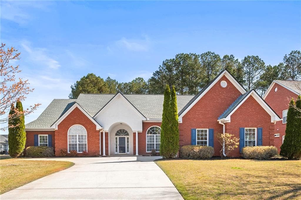4 bedroom, 3 bathroom single family residence sold at 105 Glenmore Lane, Mcdonough, GA 30253