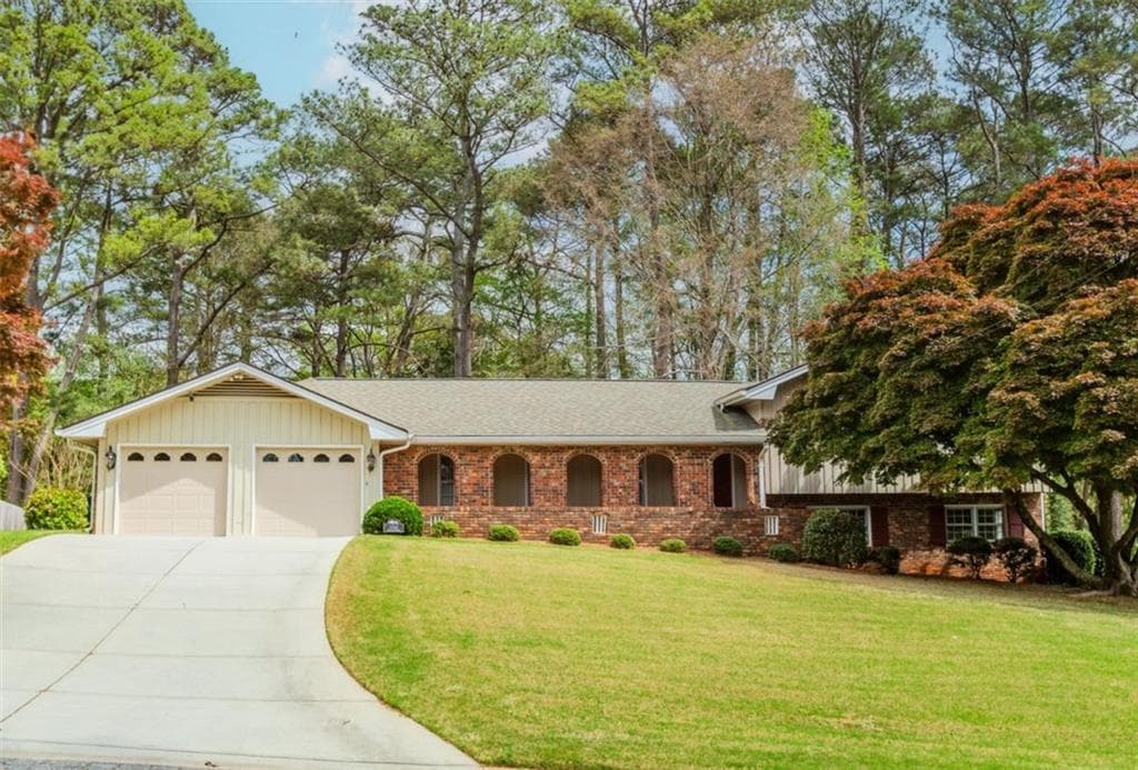 4 bedroom, 3 bathroom single family residence sold at 1152 Old Coach Road, Stone Mountain, GA 30083