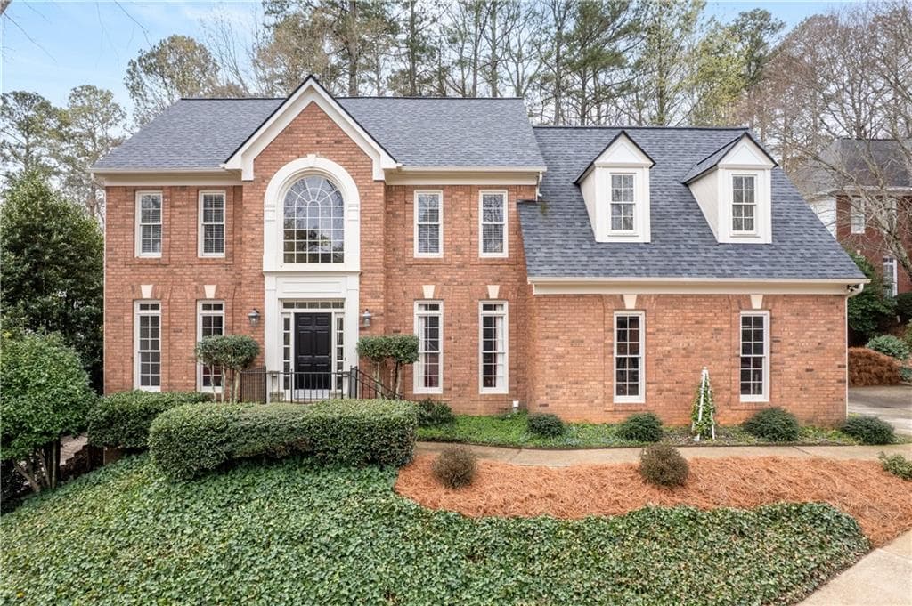 4 bedroom, 4 bathroom single family residence sold at 205 Wellesley Court, Woodstock, GA 30189