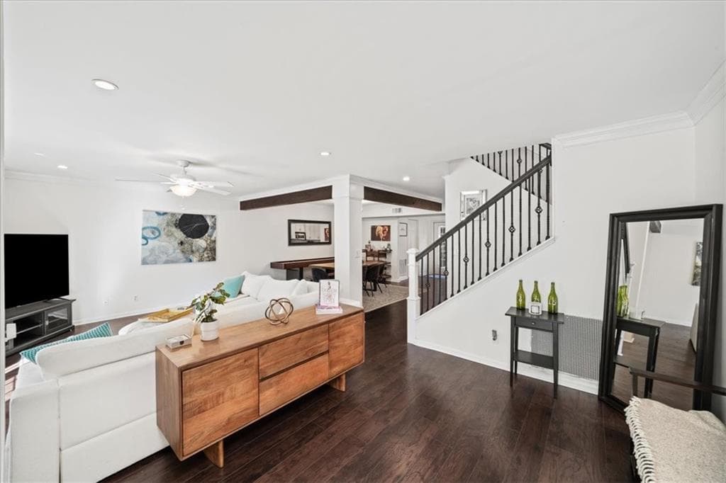 3 bedroom, 3 bathroom condominium sold at 1152 Hampton Way, Atlanta, GA 30324