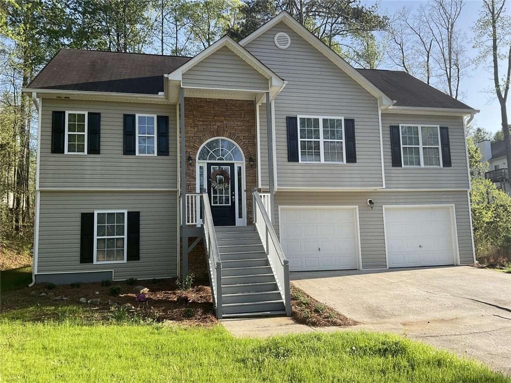 5 bedroom, 3 bathroom single family residence sold at 106 Creek Crossing Lane, Temple, GA 30179