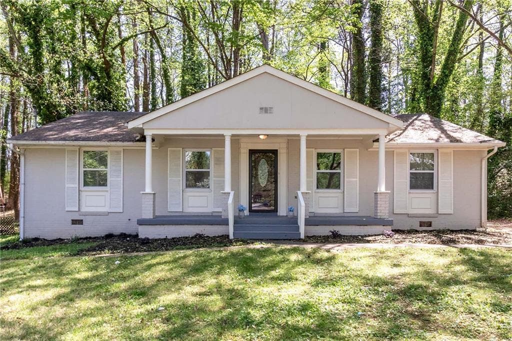 4 bedroom, 2 bathroom single family residence sold at 3306 Pin Oak Circle, Atlanta, GA 30340