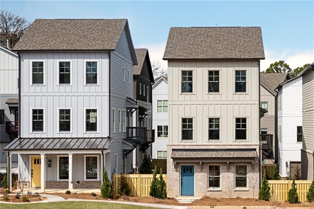 3 bedroom, 4 bathroom, 1,735 sq ft single family residence sold at 3318 Stillwood Lane, Atlanta, GA 30354