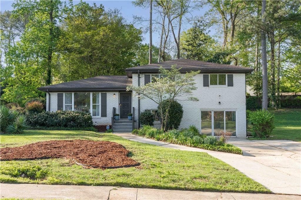 5 bedroom, 3 bathroom single family residence sold at 2315 Shamrock Drive, Decatur, GA 30032
