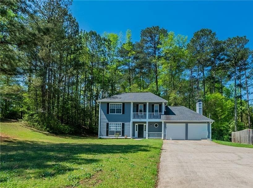 3 bedroom, 3 bathroom single family residence sold at 3534 S Portsmouth Circle, Lithonia, GA 30038