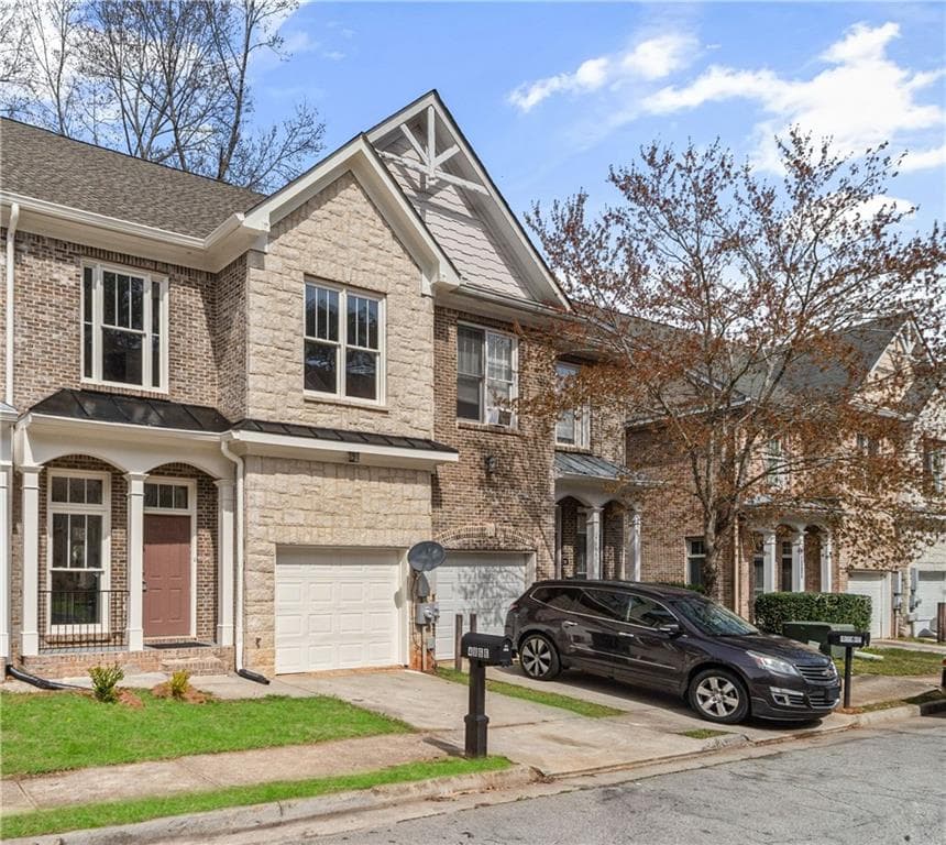 5 bedroom, 5 bathroom townhouse sold at 4866 Pinnacle Drive, Stone Mountain, GA 30088