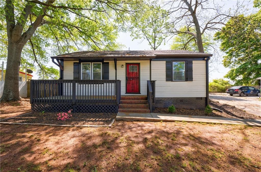 2 bedroom, 2 bathroom single family residence sold at 2077 Perkerson Road, Atlanta, GA 30310