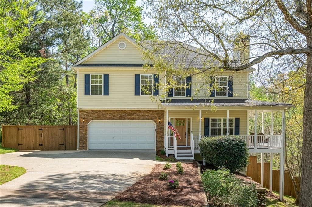 4 bedroom, 3 bathroom single family residence sold at 121 NELSON OAKS Drive, Ball Ground, GA 30107