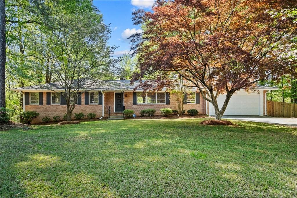 3 bedroom, 3 bathroom, 2,567 sq ft single family residence sold at 1618 Cooper Lake Road, Smyrna, GA 30082