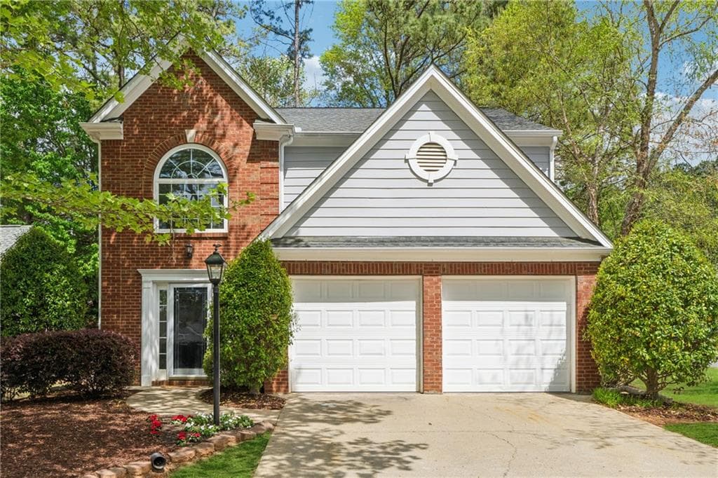 3 bedroom, 3 bathroom, 1,812 sq ft single family residence sold at 1433 Chardin Drive, Marietta, GA 30062