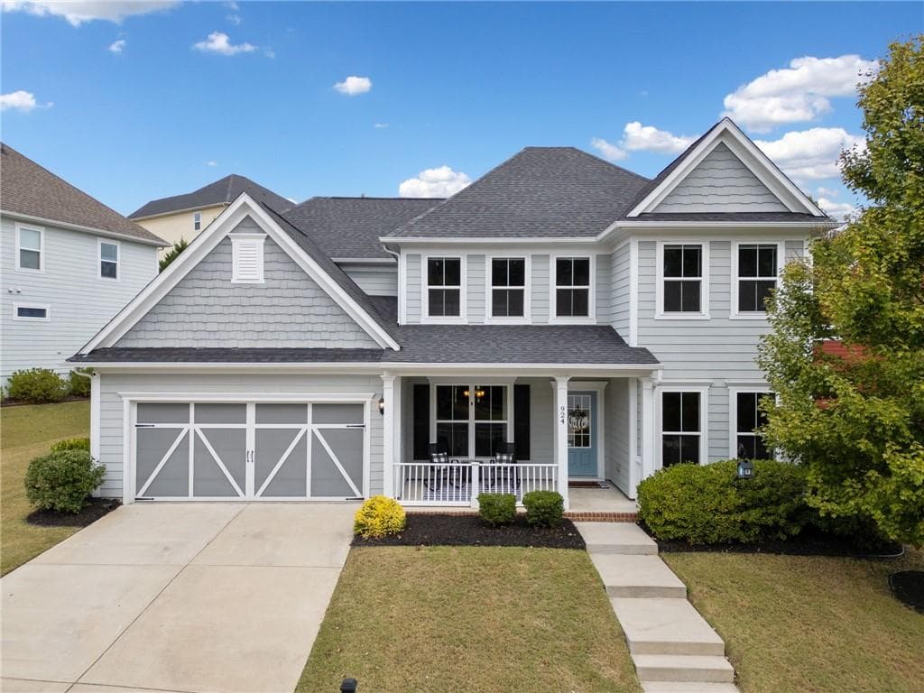 4 bedroom, 3 bathroom single family residence sold at 924 Woodbury Road, Canton, GA 30114