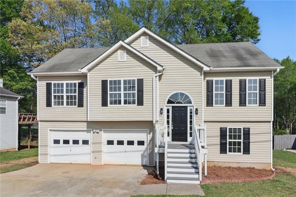 4 bedroom, 2 bathroom single family residence sold at 176 Villa Rosa Road, Temple, GA 30179