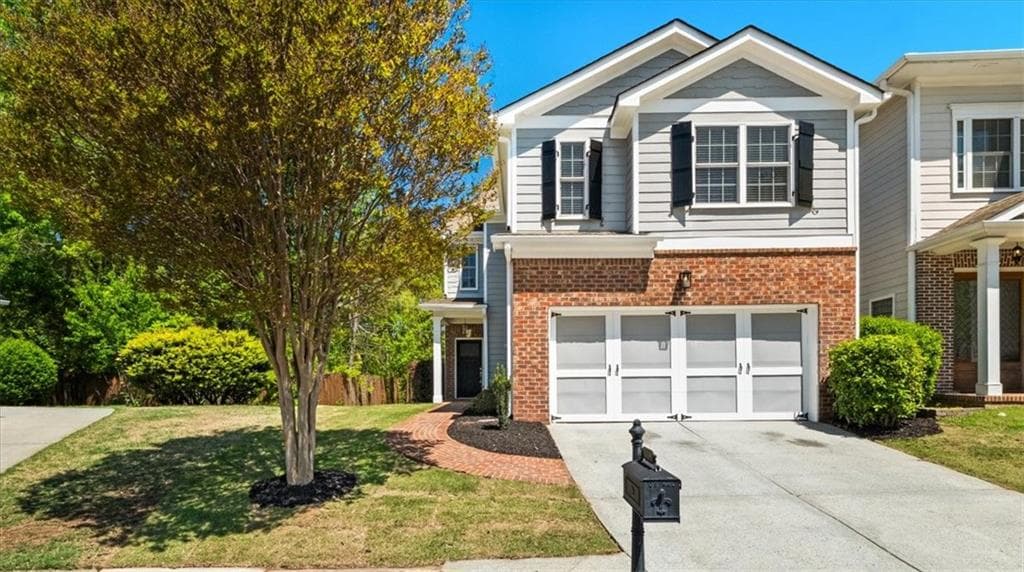 4 bedroom, 3 bathroom, 2,322 sq ft single family residence sold at 3705 Paces Park Circle, Smyrna, GA 30080