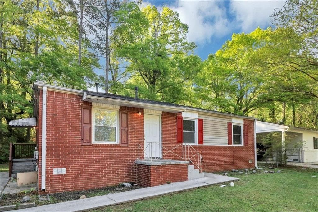3 bedroom, 1 bathroom, 1,025 sq ft single family residence sold at 299 ARD Place, Atlanta, GA 30331