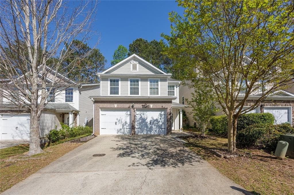 3 bedroom, 3 bathroom single family residence sold at 373 Hidden Creek Lane, Canton, GA 30114