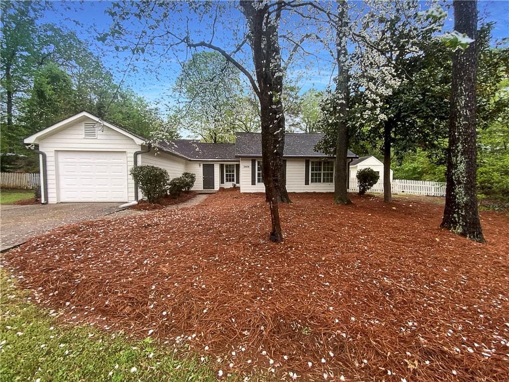 3 bedroom, 2 bathroom single family residence sold at 2424 Turtle Xing, Marietta, GA 30066