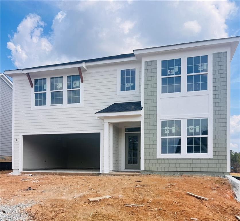 5 bedroom, 3 bathroom single family residence sold at 633 Crystal Lake Parkway, Hoschton, GA 30548
