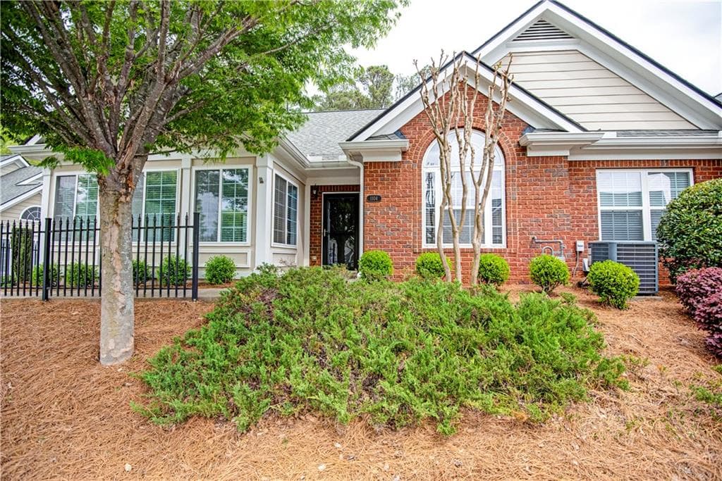 3 bedroom, 2 bathroom condominium sold at 1535 Duluth Highway 1104, Lawrenceville, GA 30043