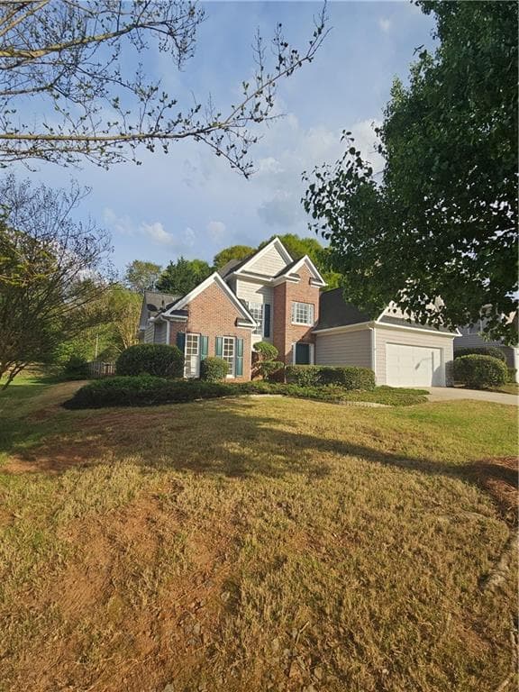 3 bedroom, 3 bathroom single family residence sold at 2012 Grove Park Court, Marietta, GA 30062