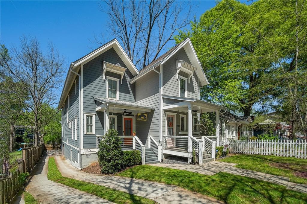 4 bedroom, 4 bathroom, 2,700 sq ft townhouse sold at 1100 Wylie Street A, Atlanta, GA 30316