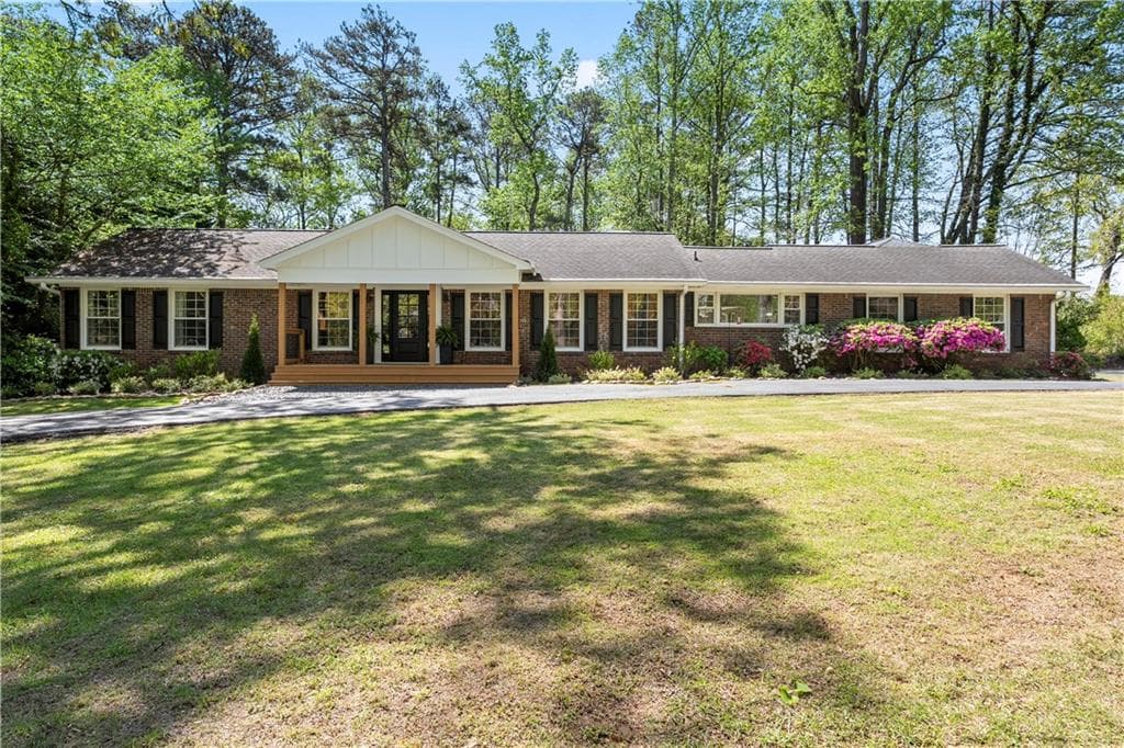 5 bedroom, 3 bathroom single family residence sold at 629 Concord Road, Smyrna, GA 30082