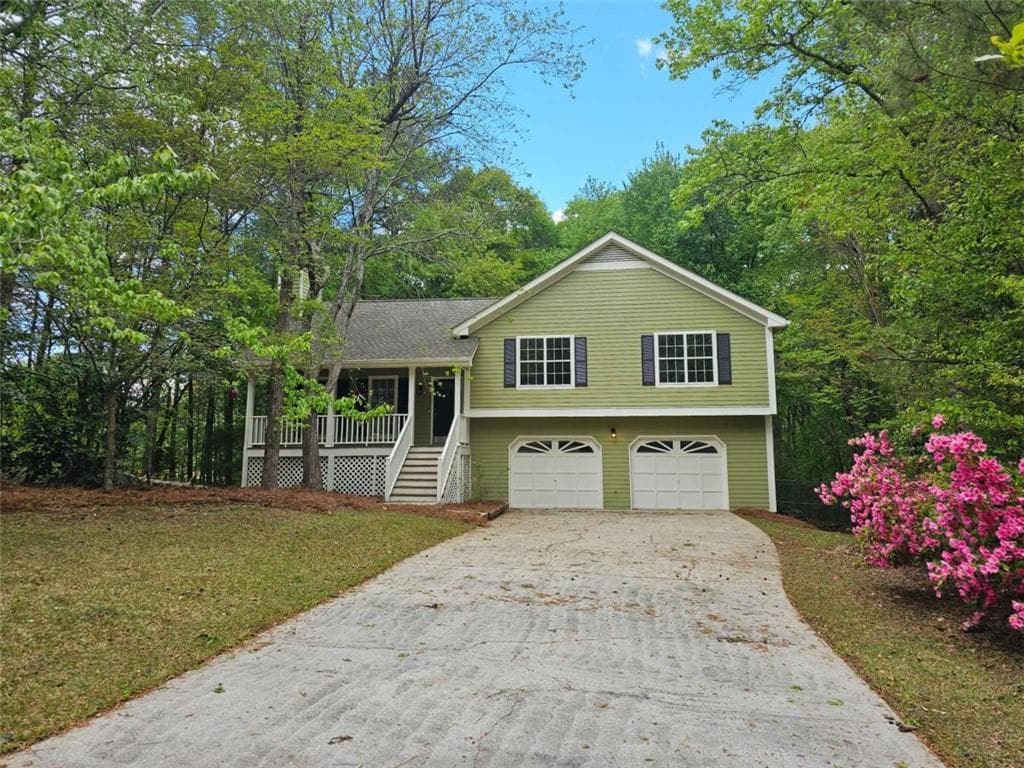 3 bedroom, 2 bathroom single family residence sold at 14 Highland Drive, Carrollton, GA 30116