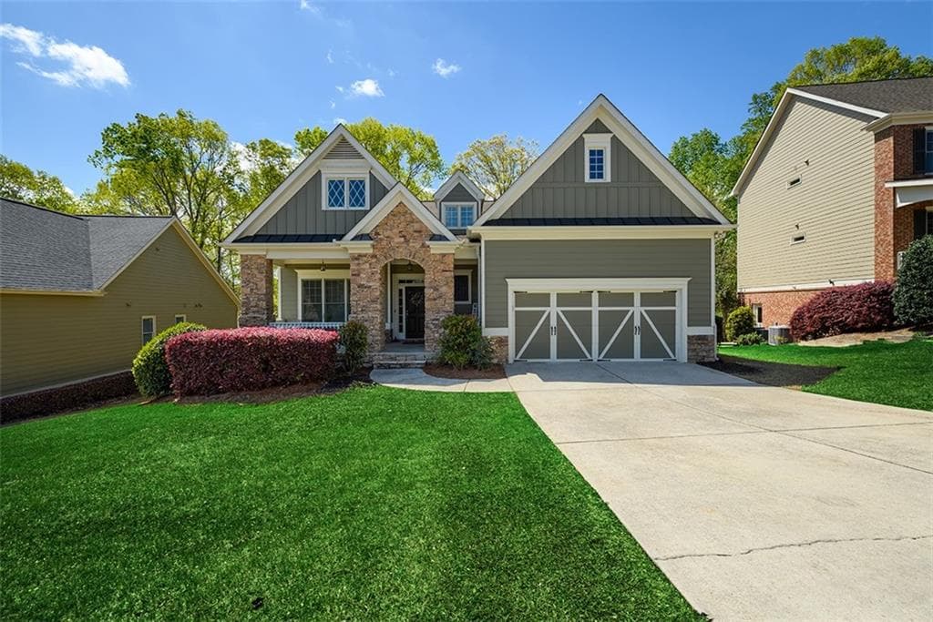 4 bedroom, 4 bathroom single family residence sold at 7235 Lake Sterling Boulevard, Flowery Branch, GA 30542