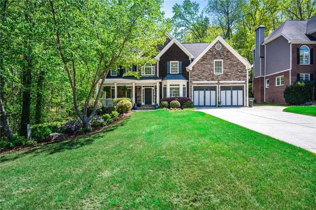5 bedroom, 5 bathroom single family residence sold at 1326 Benbrooke Lane, Acworth, GA 30101