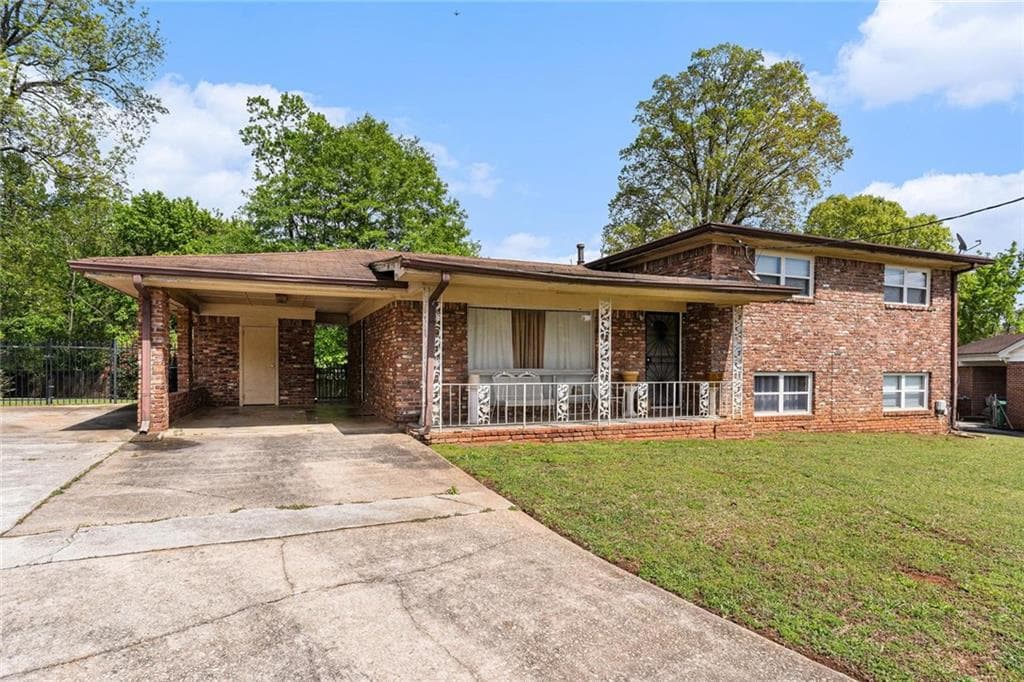4 bedroom, 3 bathroom, 2,062 sq ft single family residence sold at 2044 Yucca Drive, Decatur, GA 30032
