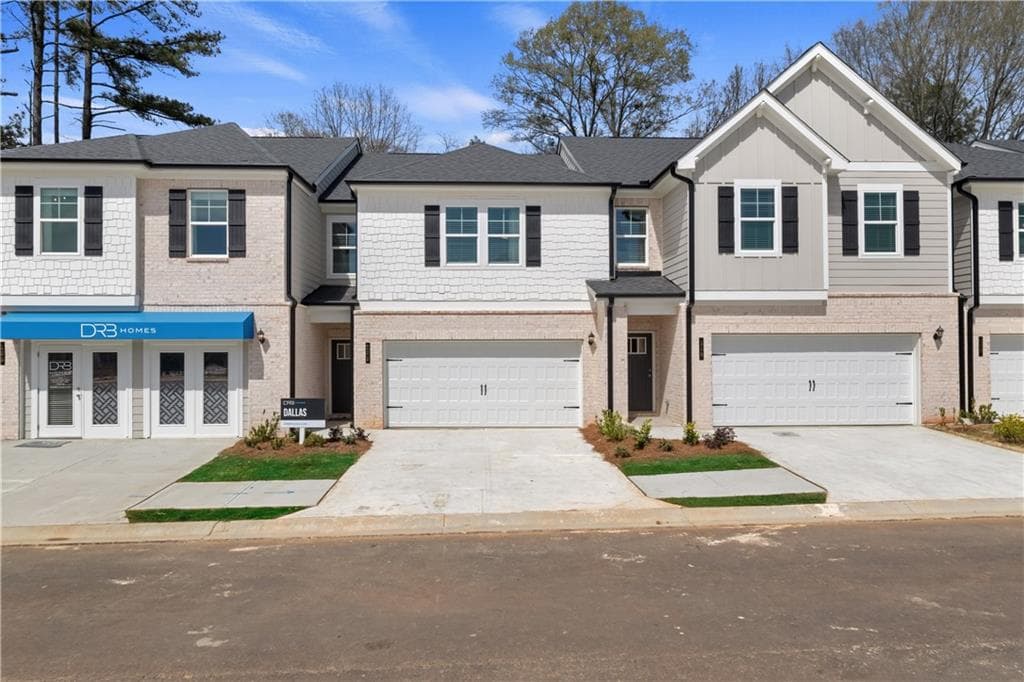 3 bedroom, 3 bathroom condominium sold at 413 Brooch Way, Stockbridge, GA 30281