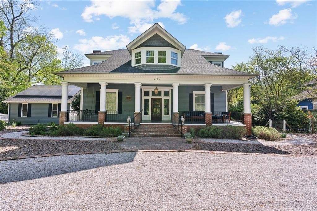 4 bedroom, 3 bathroom, 3,984 sq ft single family residence sold at 1102 Emory Street, Oxford, GA 30054